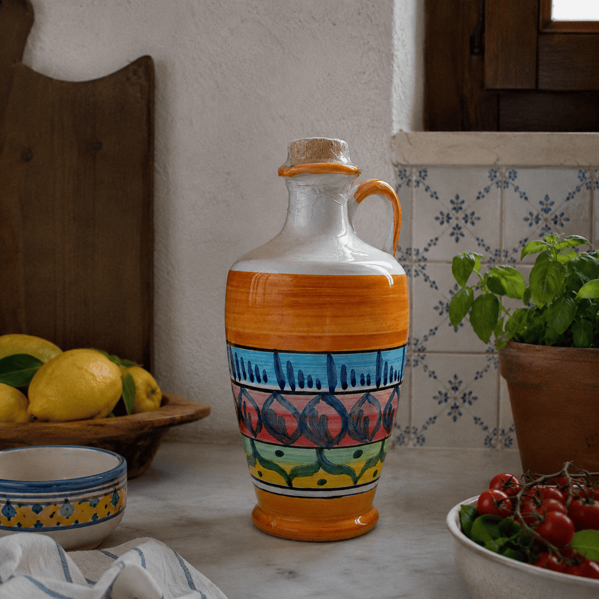 Donna Rosa - Sicilian Extra Virgin Olive Oil in Hand-Painted Ceramic Jar